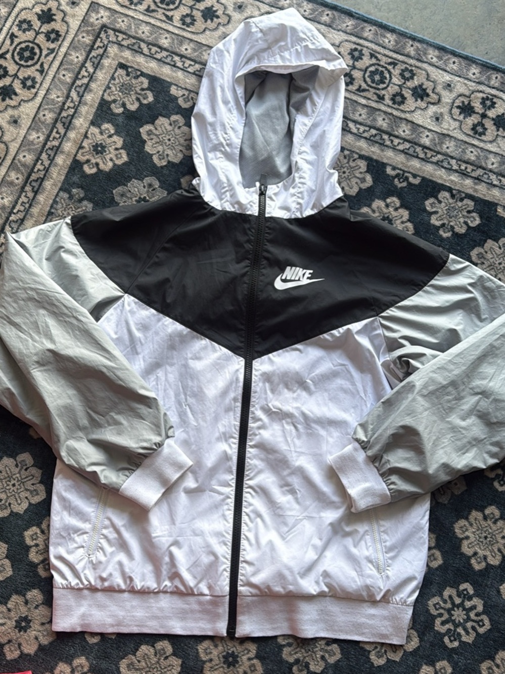 Nike Youth White, Black & Gray Hooded Windbreaker Bomber Jacket